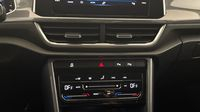 Volkswagen T-Roc 1.5 TSI EVO 150ch Style DSG7 — photo 26