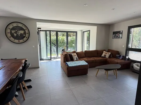 Appartement 5 pièces 132 m²