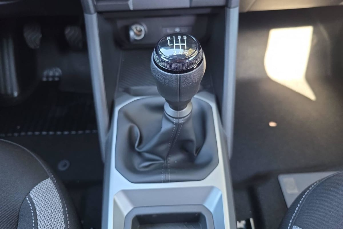 Dacia Duster — photo 16