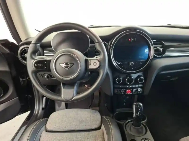 Mini Mini hatch 3 portes cooper 136 ch dkg7 — photo 16