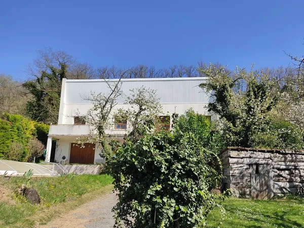 Grande maison au calme