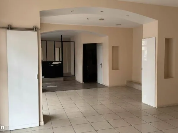 Local commercial 74 m² ALBI