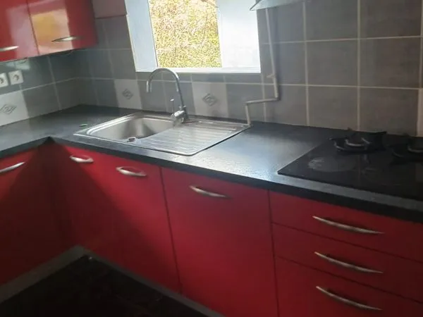 Appartement haut de maison à louer