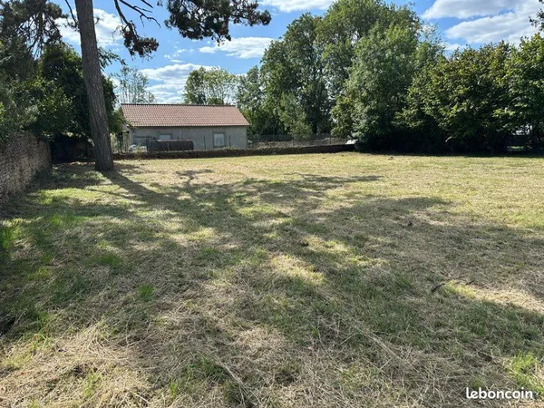 Terrain constructible de 10,30 ares à Rochonvillers