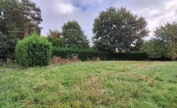 Terrain 856 m²