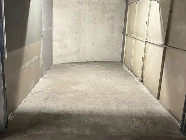 Garage fermé à louer-paris16e-residence sécurisé