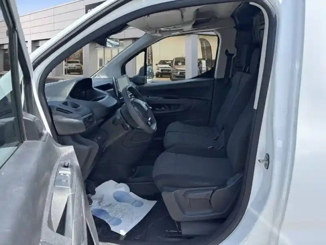 Peugeot Partner fourgon standard 650 kg bluehdi 100 s&amp;s bvm6 — photo 20
