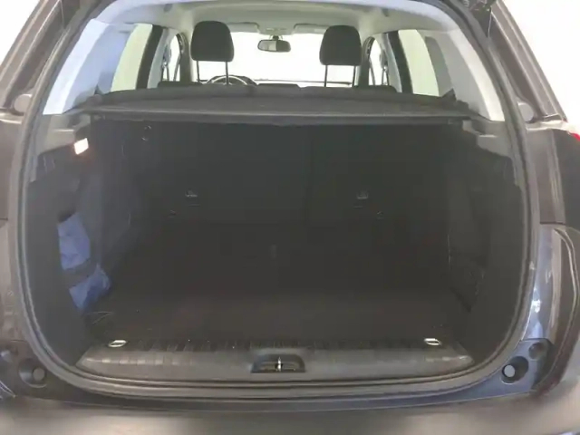 Peugeot 2008 bluehdi 100ch s&amp;s bvm5 — photo 9