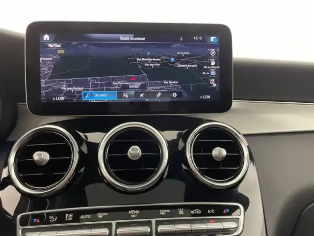 Mercedes Glc 300 e 9g-tronic 4matic — photo 21