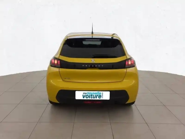 Peugeot 208 puretech 75 s&amp;s bvm5 — photo 5
