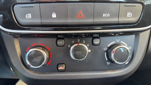 Dacia Spring EV 45 27 kWh - Expression – 2023 – 27921 km – Électrique – Boîte Automatique — photo 6