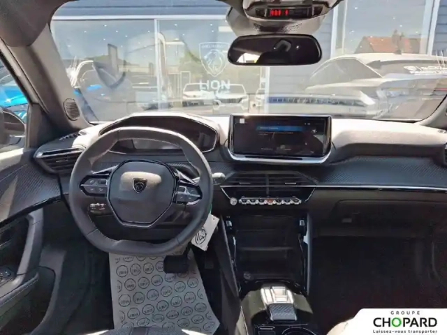 Peugeot 2008 hybrid 145 e-dcs6 — photo 15