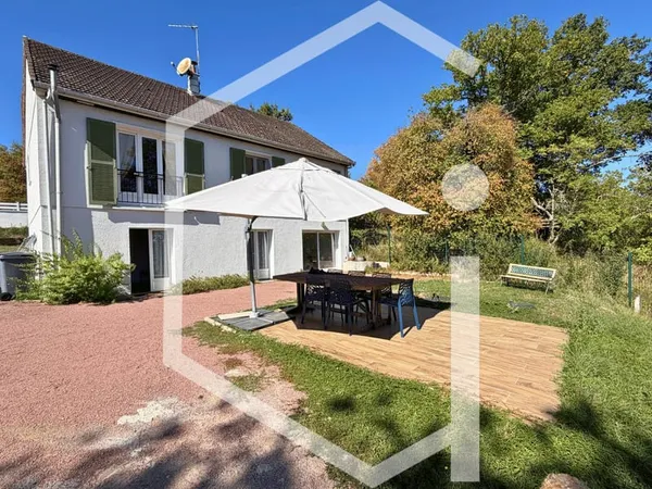 Maison familiale avec vue sublime, à 5 minutes des commodité
