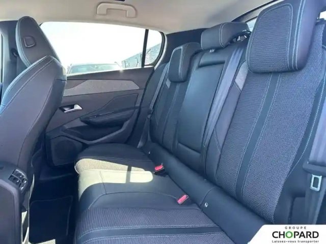 Peugeot 308 phev 180 e-eat8 — photo 38