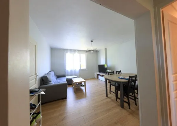 Colocation meublée  T4 de 71 m²  3 chambres Nantes