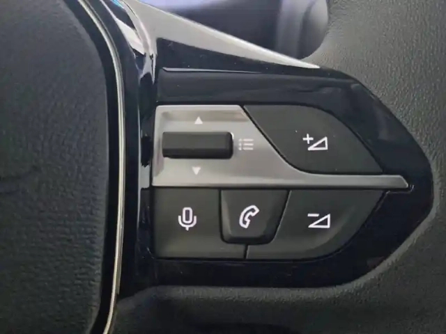 Peugeot Partner fourgon xl 950 kg bluehdi 130 s&amp;s bvm6 — photo 61