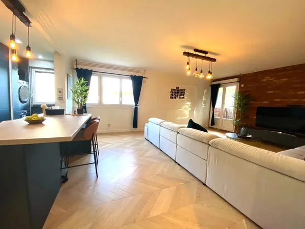 94400 VITRY SUR SEINE APPARTEMENT 3 PIECES 71.73 M² AVEC UN BALCON