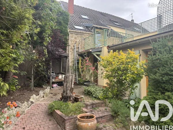 Maison 7 pièces 166 m²