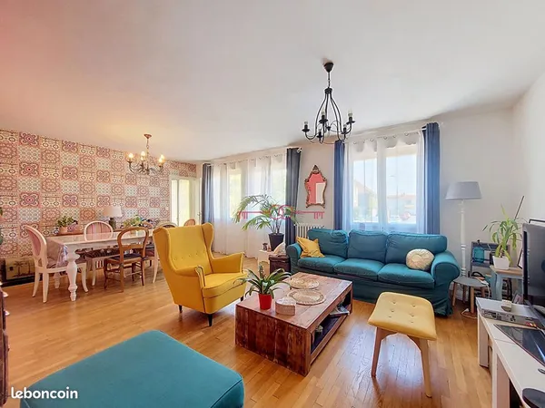 Maison 6 pièces 136 m²