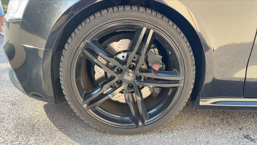 Audi RS5 4.2 FSI 450 Quattro S-Tronic 7 - RS – 2015 – 118144 km – Essence – Boîte Automatique — photo 35