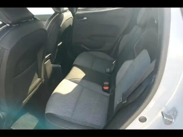 Renault Clio 1.0 tce 90ch techno - 24 — photo 13