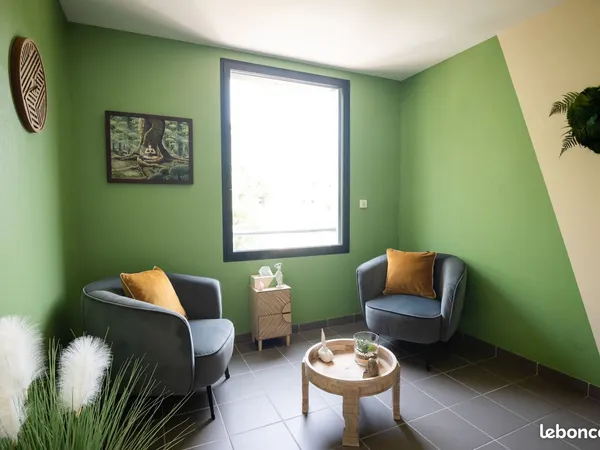 Loue cabinet, salle de soin, bureau, neuf, avec parking gratuit, Annecy