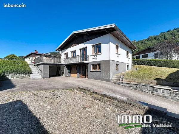 Maison 4 pièces 178 m²