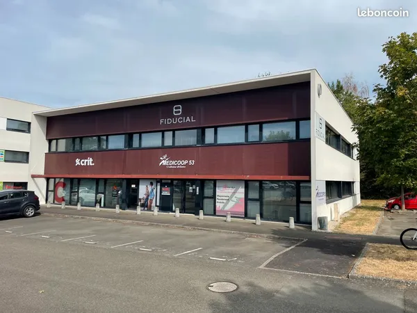 Bureaux 93 m² - Parc Technopolis - Changé (53) - Disponible immédiatement