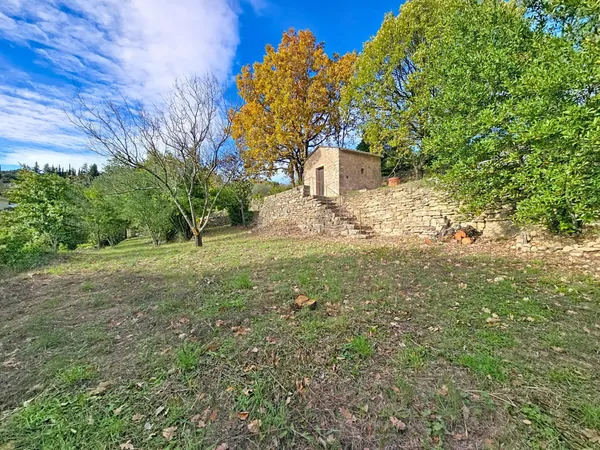 Terrain de loisir de 3 510 m² avec mazet et vue dominante - Bédarieux