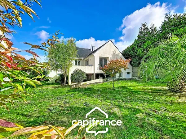 À VENDRE - LE FAOU (29590) - MAISON RÉNOVÉE F3/4 - 115 M² HABITABLES - TERRAIN 828 M² - POMPE À CHAL