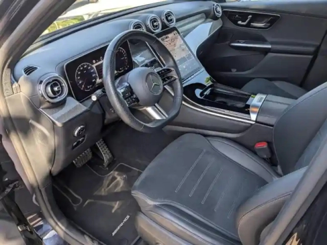 Mercedes Glc 300 e hybrid 313ch amg line + 4matic 9g-tronic — photo 12