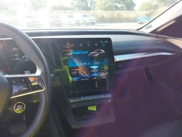 Renault Megane e-tech ev60 220 ch optimum charge — photo 14