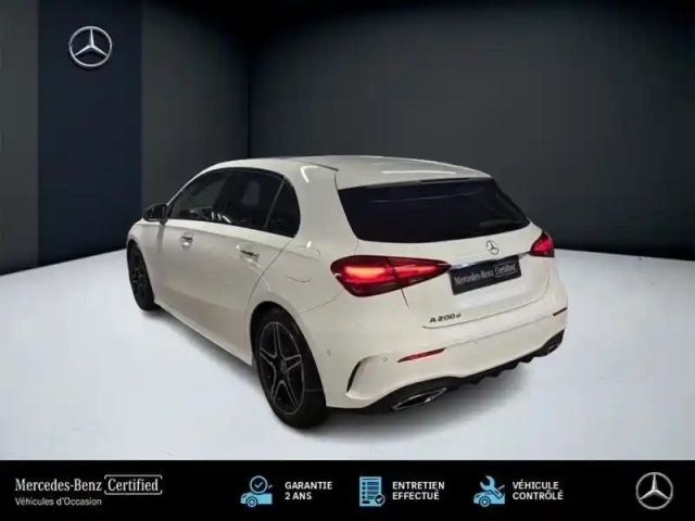 Mercedes Classe A 200 d amg line — photo 3