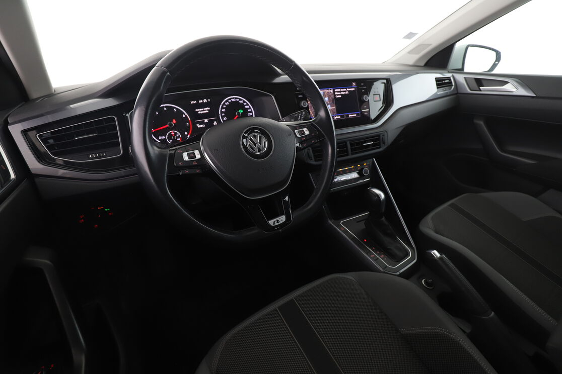 Volkswagen Polo 1.0 TSI R-Line DSG7 — photo 10
