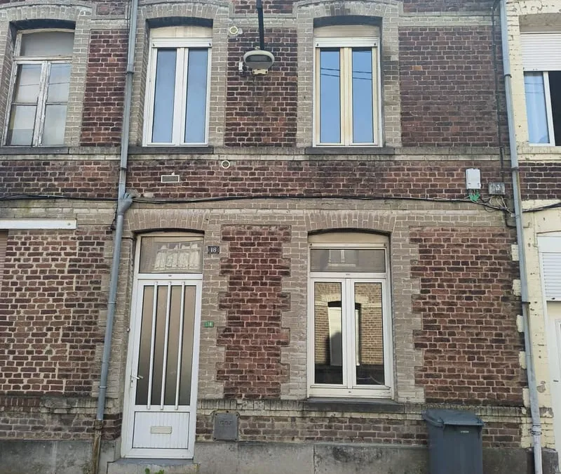 Photo 1