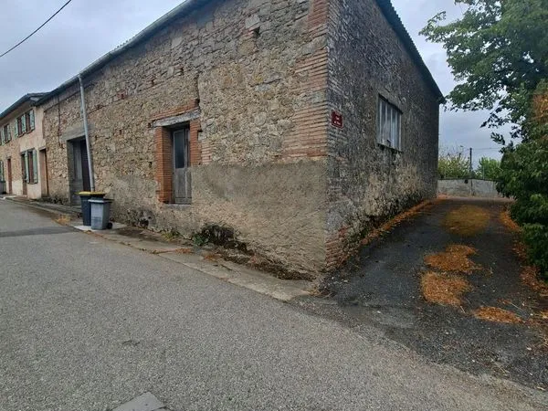 Local à aménager 160 mètres carré