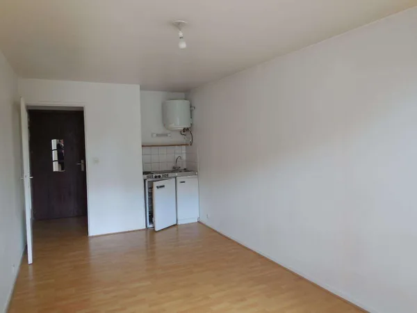 Studio 1 pièce 21 m²