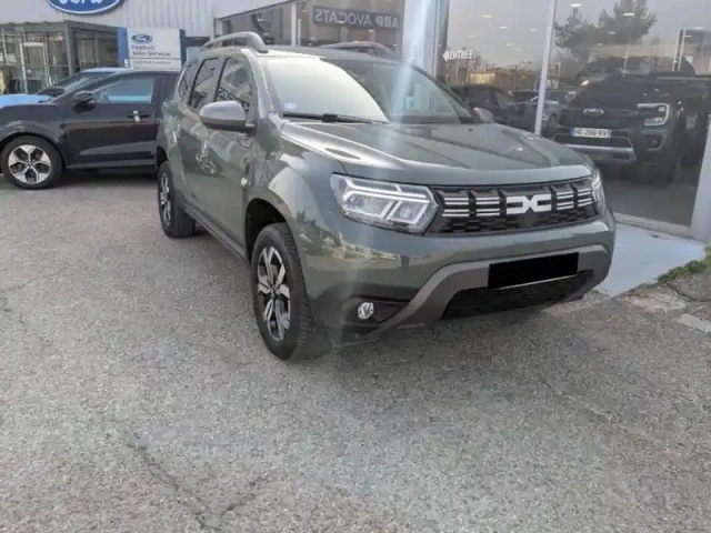 Dacia Duster 1.0 eco-g 100ch  journey 4x2 — photo 2