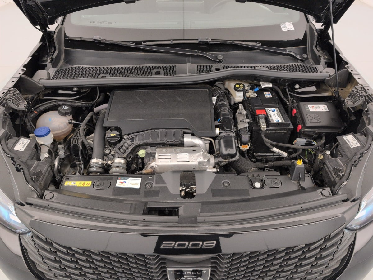 Peugeot 2008 — photo 19