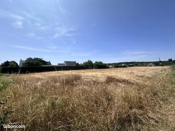 Terrain 605 m² Vernantes