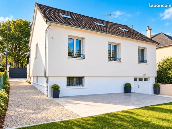 Maison avec véranda et 2 appartements T2 indépendants