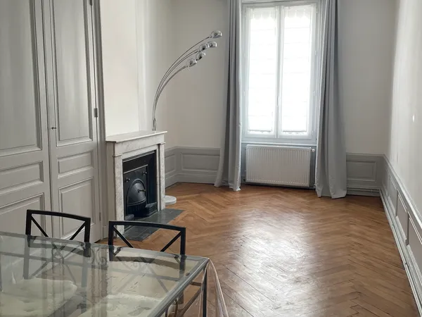 Loue appartement 54m² Lyon 6ème - 62 Rue Ney, meublé refait à neuf