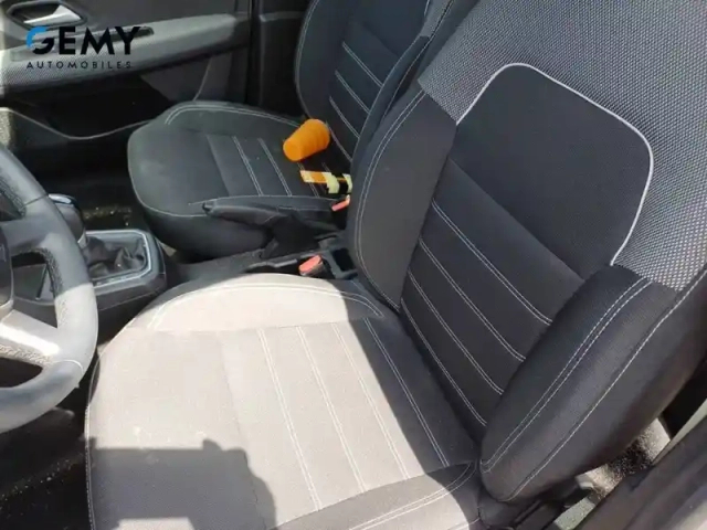 Dacia Sandero tce 90 cvt — photo 9