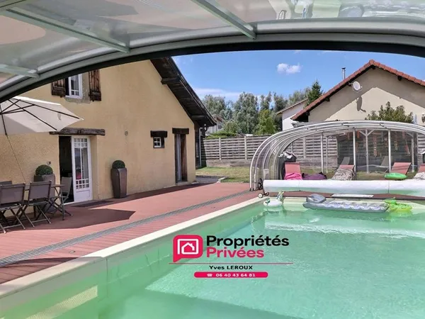 Charmante maison individuelle , 7 pièces, piscine