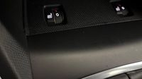 Peugeot 308 1.5 BlueHDi 130ch S&S Allure Pack — photo 27