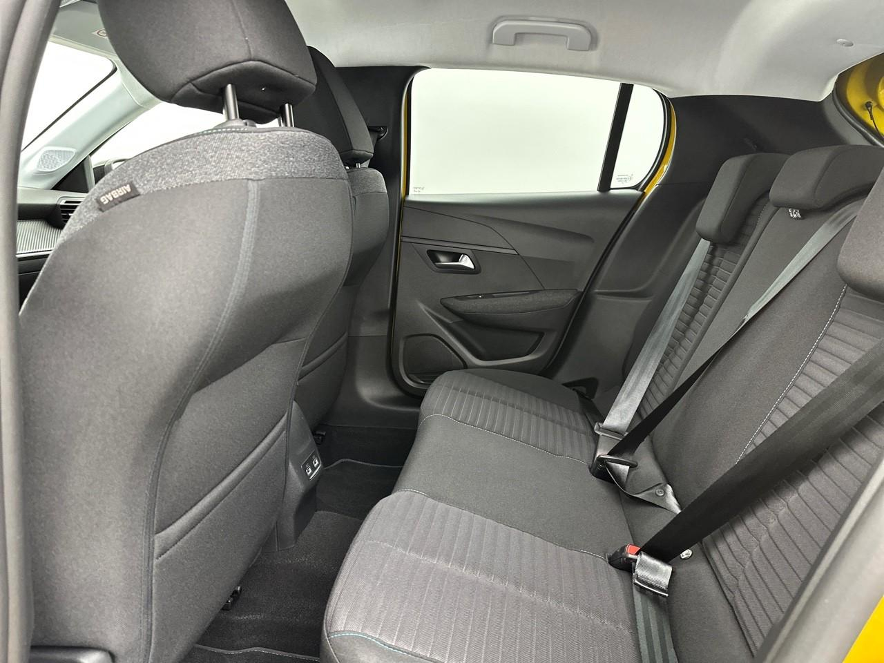 Peugeot 208 puretech 100 s&s eat8 style — photo 12