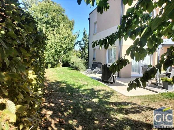 Maison 6 pièces 94 m²