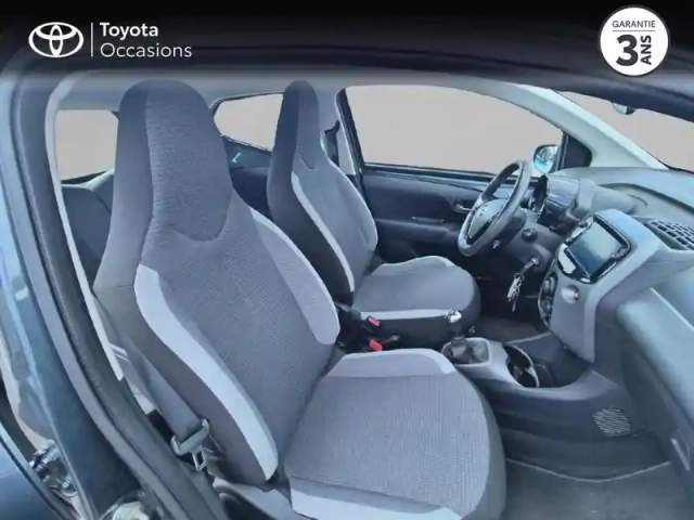 Toyota Aygo 1.0 vvt-i 72ch x-play x-app 5p mc18 — photo 6