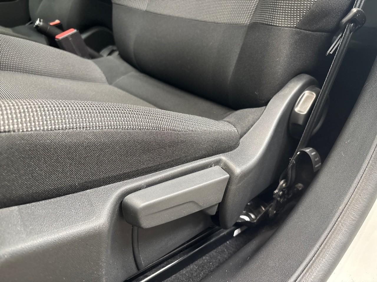 Citroën C3 1.2 puretech 83ch s&s max — photo 18