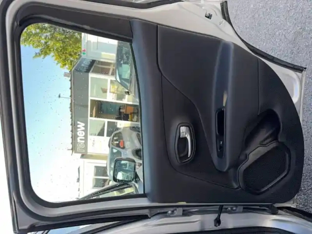 Jeep Renegade 1.6 l multijet 120 ch bvr6 — photo 30